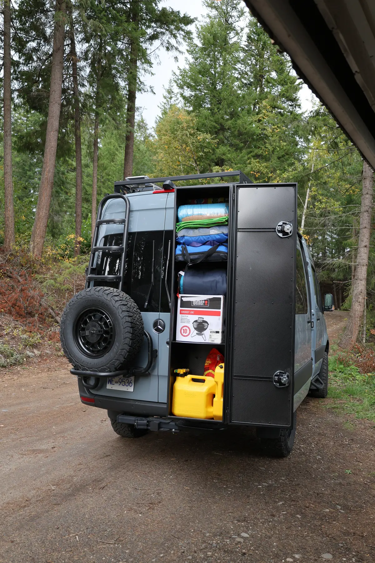 Trenta Ski / Multisport Storage Box - Carbon Fiber 2
