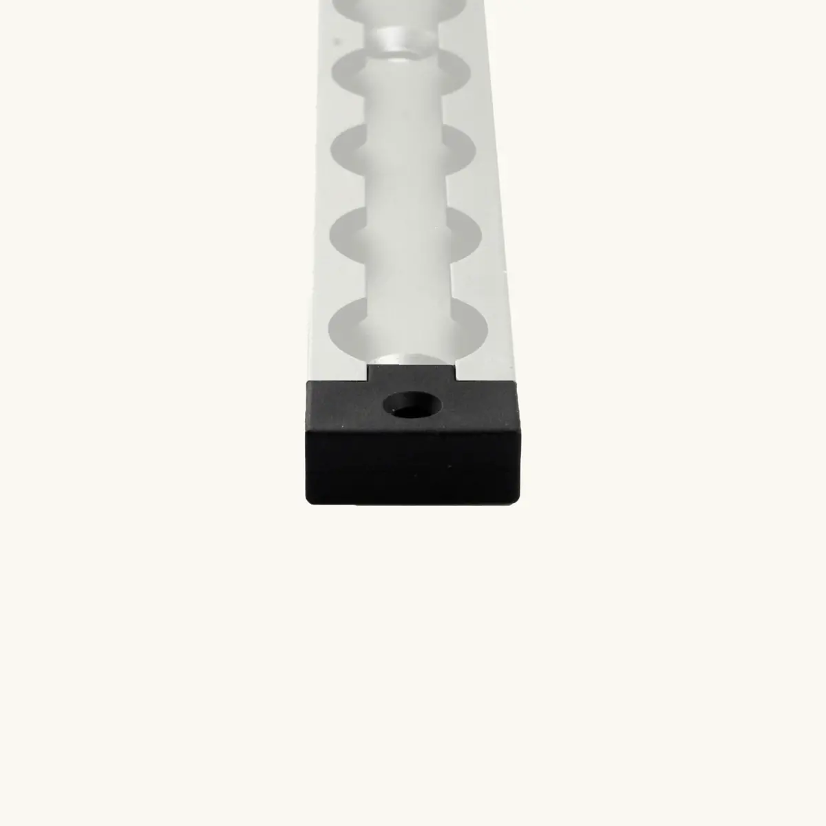 Vanessential Venture L-Track Rectangle End Caps (4 Pack) 2
