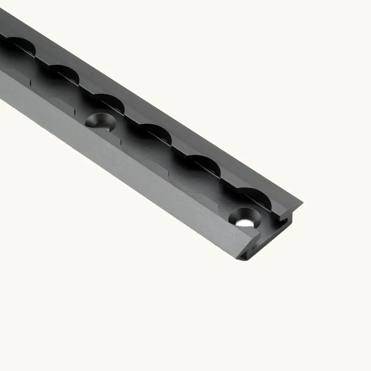 Vanessential Recessed Shallow Venture L-Track (2 Pack) 1