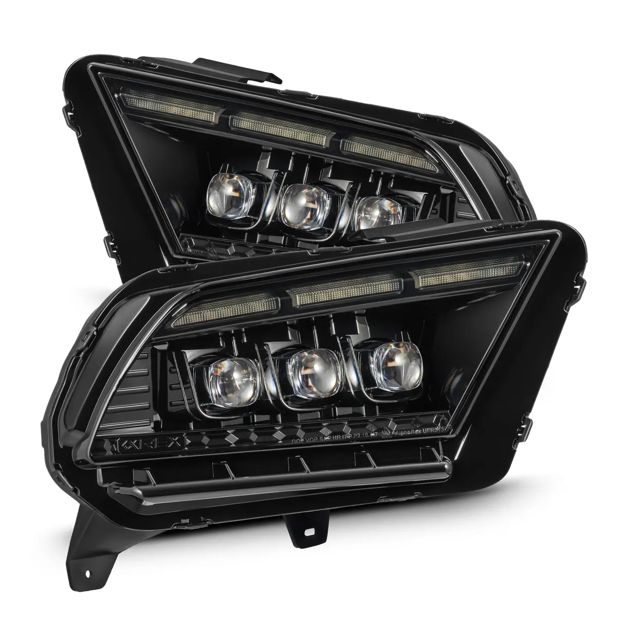 Alpharex 880488 Nova-Series Projector Headlights 1
