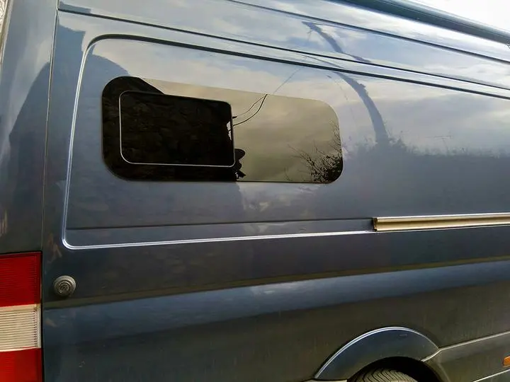 Ama Van Bunk Half-Slider Window Passenger Side 40" X 15" 2007-2024 (Ubw-R4015-Hss-6300 P) 1