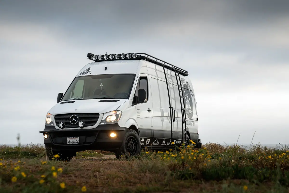 Aluminess 2007+ Mercedes Sprinter 170"/170" Ext Weekender Roof Rack (High Roof) 1