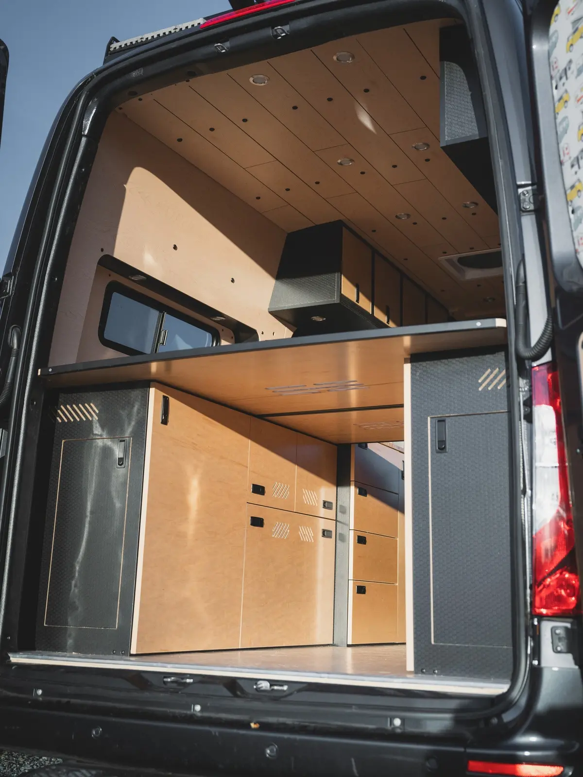 Sergsupply Ceiling Kit For Mercedes Sprinter 7