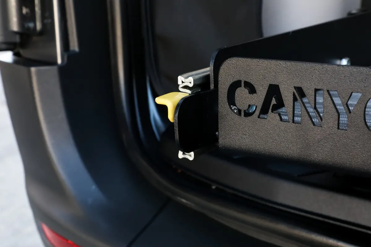 Canyon Adventure Vans Garage Slide Out Deck 11