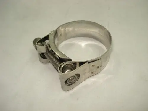 High Quality Rear 3Into1 Exhaust Clamp Fia21065 1