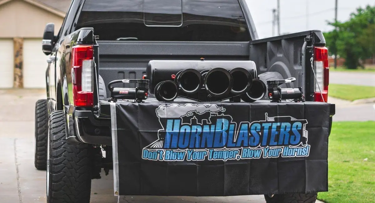 Hornblasters Black Train Logo Flag 2