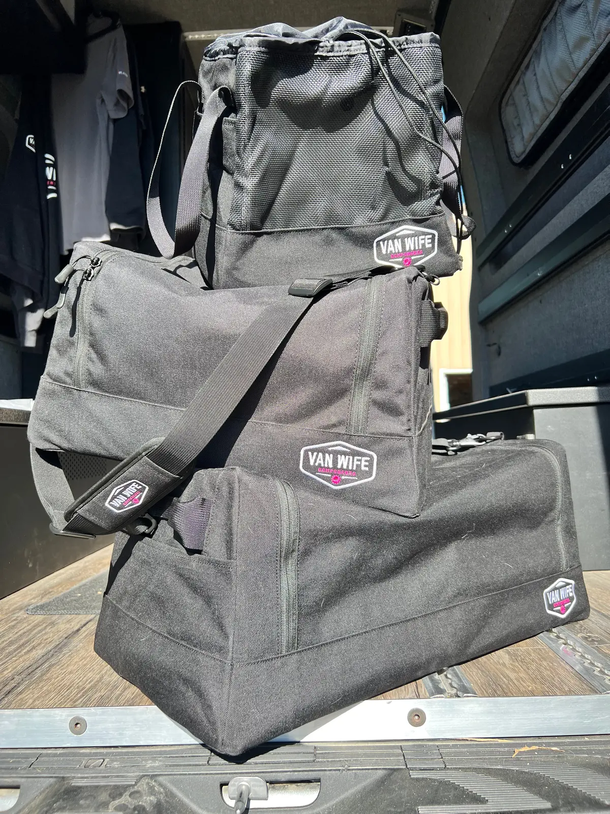 Set Of 3 Hanging Bags (12", 18, And 24") 1