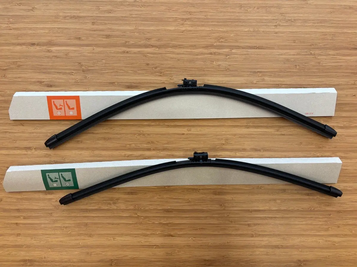 Lhd Fluid-Integrated Wiper Blade Pair Sprinter 907 1