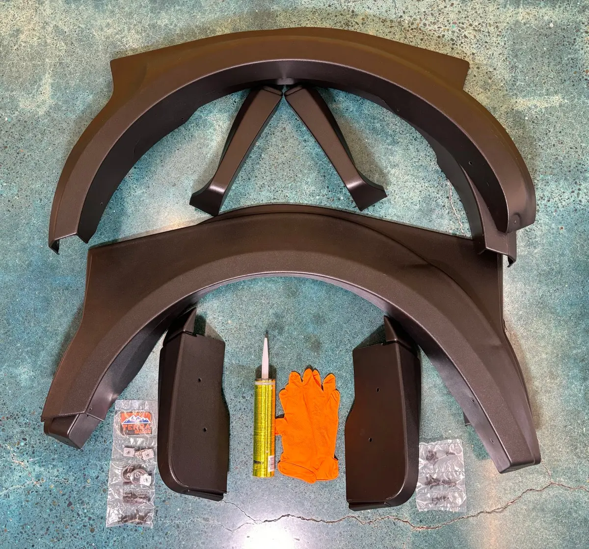 Desert Defender Classic Fender Flares – Rounded Rear Arch, Single Cut Install For 2019–2025 Sprinter 2