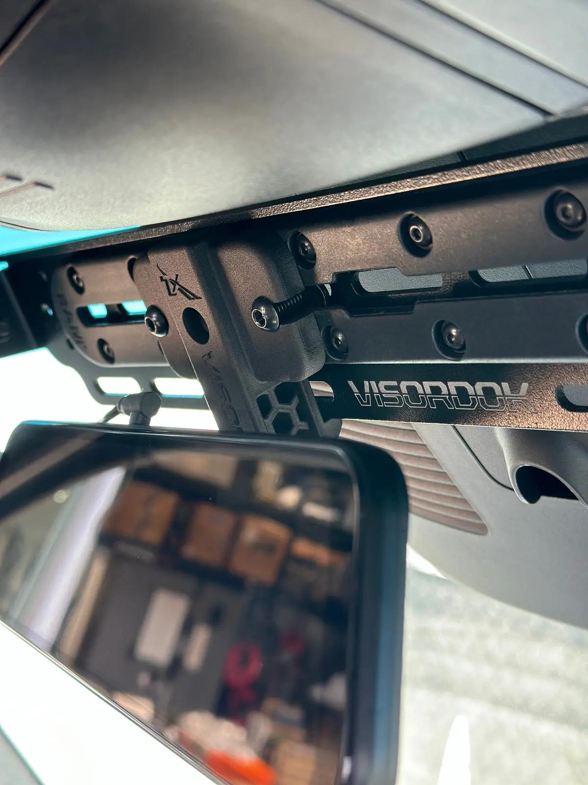 Terra X Wolfbox Dash Cam Visordok Track Mounting Kit 1
