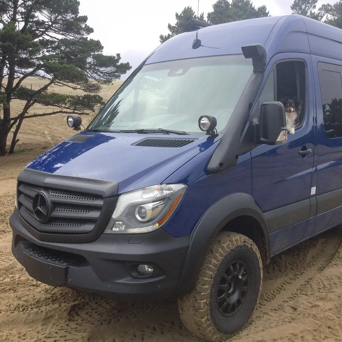 4X4 Big Fender Flare Kit Sprinter 906 1