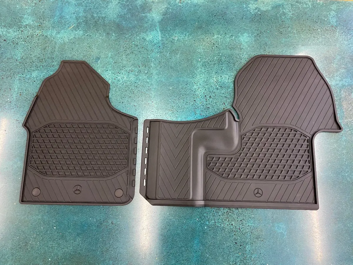 Terrawagen Floor Mats Sprinter 907 1