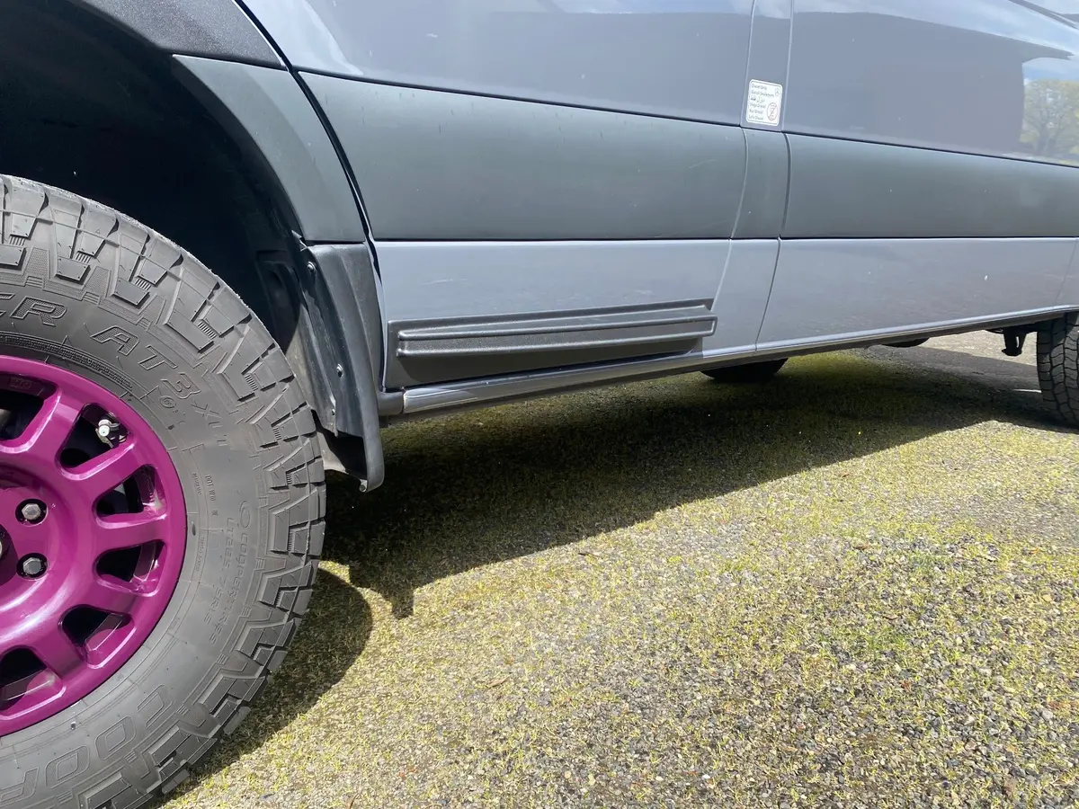 Terrawagen Dirt Dodger - Door Spray Guard Sprinter 907 1