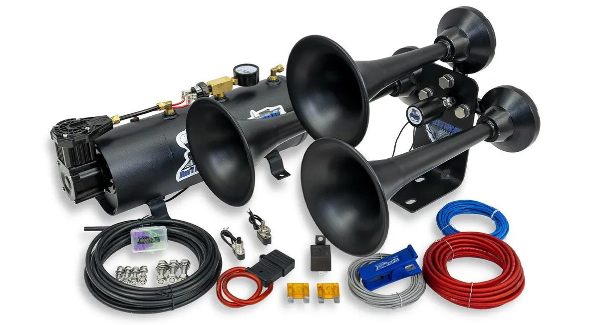 Open Box Mini Outlaw 3 Liter Horn Kit 1