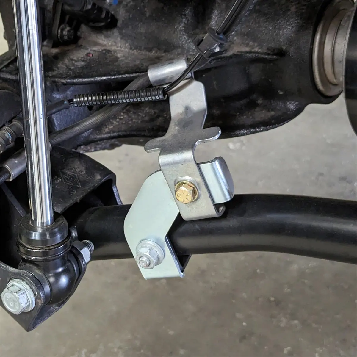 Rockjock 4X4 Rj-141300-101 Brake Line Relocation Bracket Kit; Front; 2