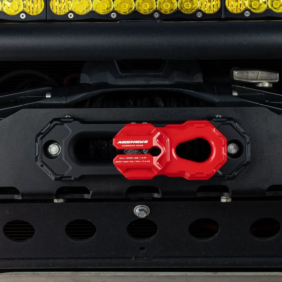 Billet Winch Shackle - Red 1