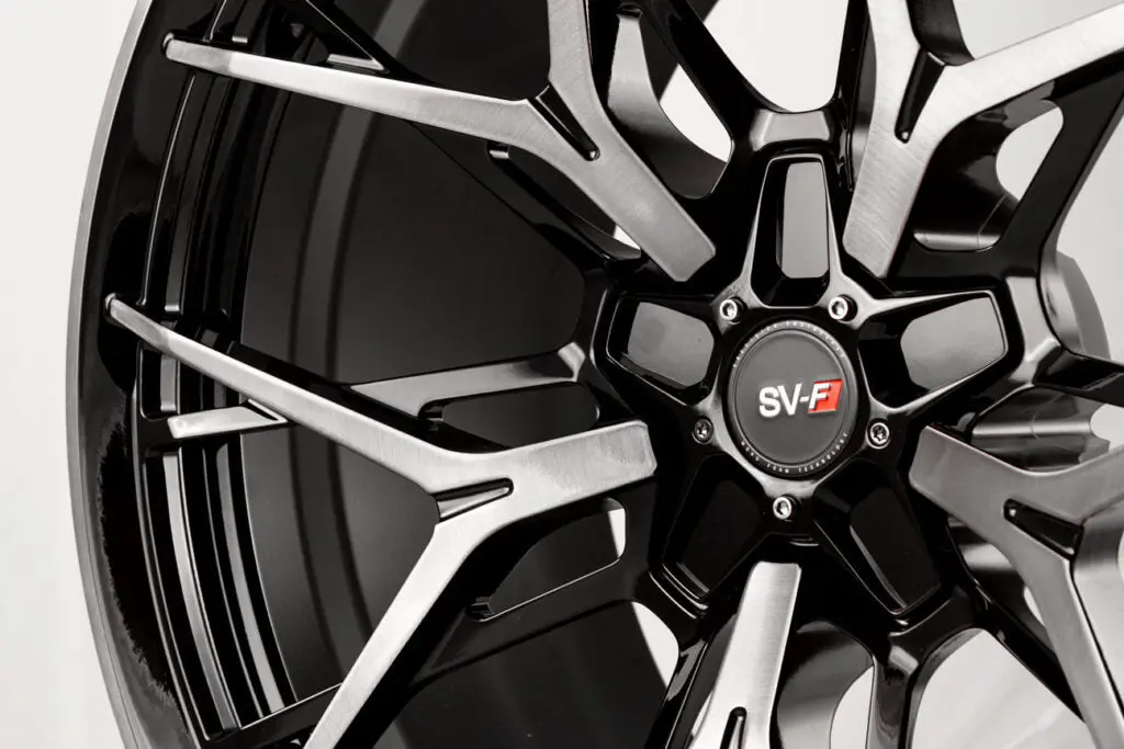 Savini Sv1 R3 Slingshot 20" Super Wide Rear (345 Or 335) Wheel And Tire Package 2