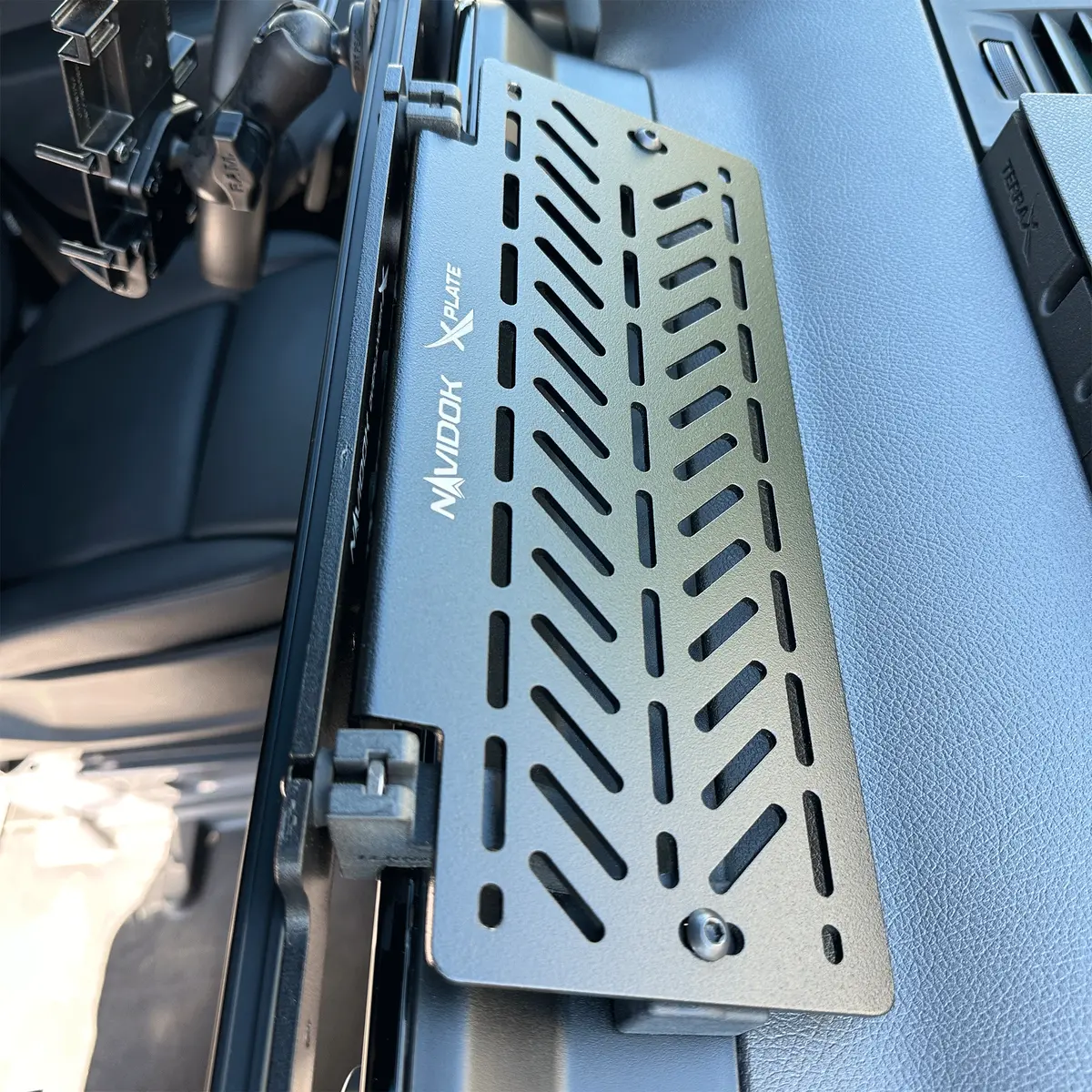 Terra X Accessory Mounting Plate - Terra X - X Plate For Navidok Overlander X Accessories 1