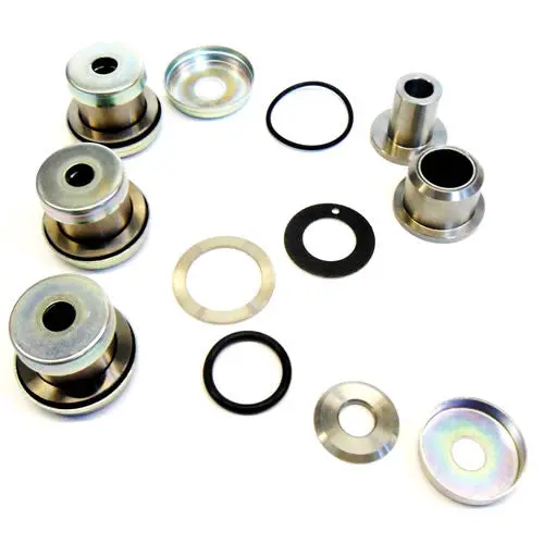 Complete Upper & Lower Outer Rear Wishbone Bush Assy., Set V1208095 1