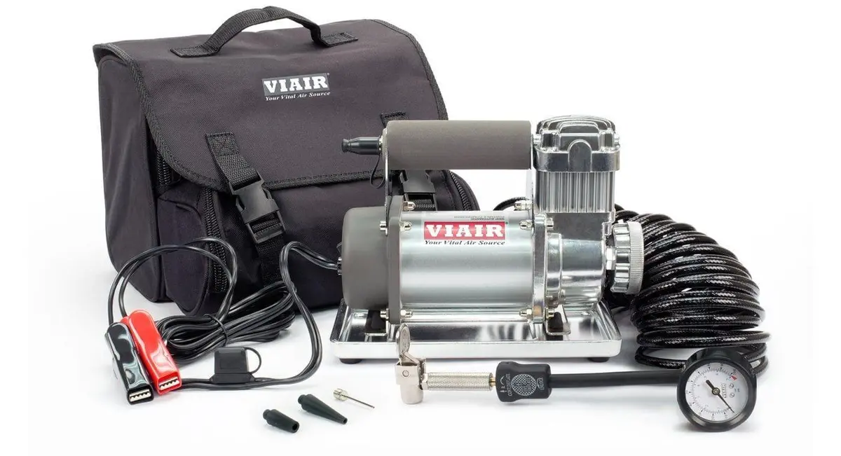 Viair 300P 12 Volt Portable Air Compressor - 30033 1