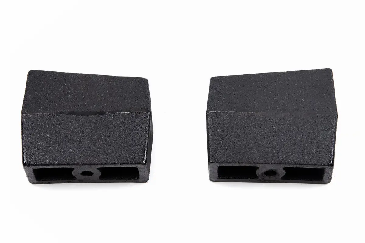 Zone Offroad Zonu3051 Zone 5" Rear / Susp. Lift Blocks - 5/8" Pins 1