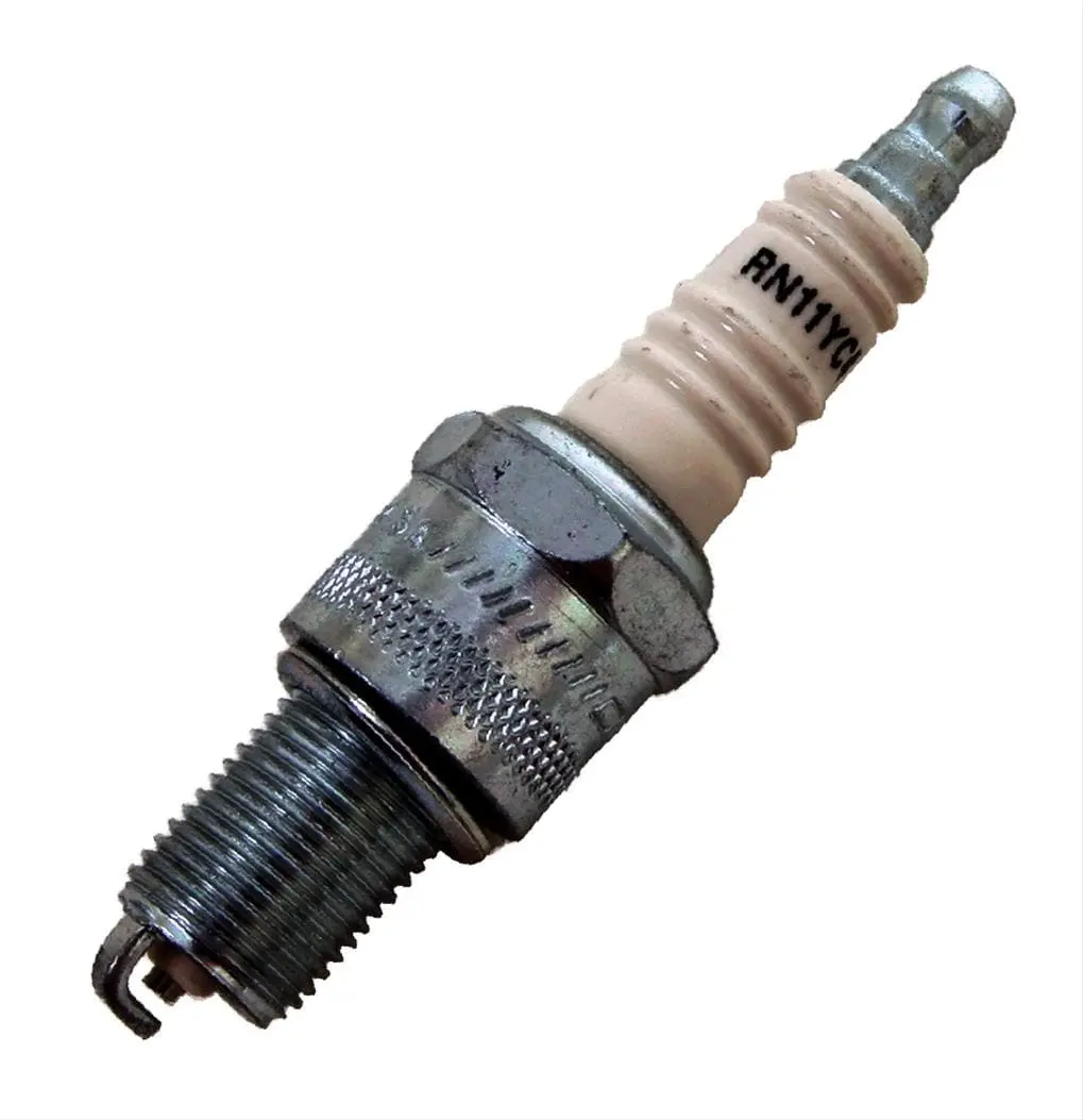 Champion 322 Copper Plus Spark Plug 1